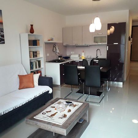 Appgiulia Appartement Pula Buitenkant foto