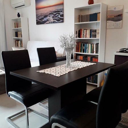 Appgiulia Appartement Pula Buitenkant foto